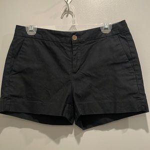Banana republic women’s black shorts, size 4.